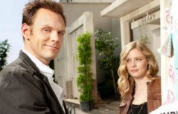 Photo of Jeff and Britta from the sitcom Community